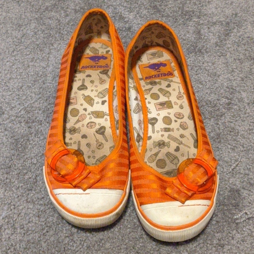 Slip on shoes